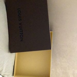 Louis Vuitton box